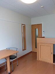 レオパレスＭII 102 1階1Kのリビング/ダイニング