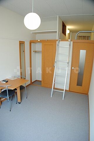 寝室