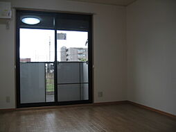 マ・メゾン大羽根 103 1階1Kのリビング/ダイニング