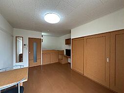 JR常磐線 十王駅 バス7分 豊浦小学校入口下車 徒歩1分の賃貸アパート 1階1Kのリビング/ダイニング