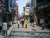 【ショッピングセンター】クレアモール商店街まで400ｍ