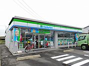 【コンビニエンスストア】ファミリーマート桑名東野店まで450ｍ