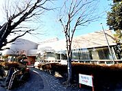 【図書館】富士宮市立中央図書館まで250ｍ