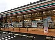 【コンビニエンスストア】セブンイレブン北区岩淵北本通り店まで335ｍ