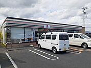 【コンビニエンスストア】セブンイレブン　ニュータウン店まで350ｍ
