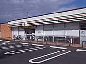 【コンビニエンスストア】セブンイレブン岐阜北鶉店5丁目まで1300ｍ