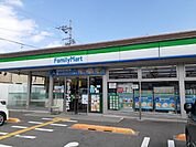 【コンビニエンスストア】ファミリーマート 城陽寺田店まで140ｍ