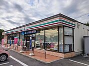 【コンビニエンスストア】セブンイレブン阿久比椋岡店まで958ｍ