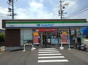 【コンビニエンスストア】ファミリーマート桜野店まで400ｍ