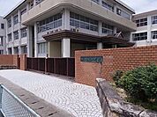 【小学校】岐阜市立鶉小学校まで1400ｍ