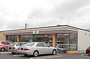 【コンビニエンスストア】セブンイレブン 富里葉山店まで260ｍ