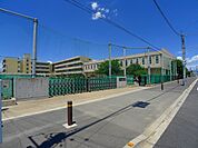 【小学校】太田市立尾島小学校まで650ｍ