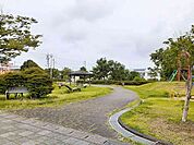 【公園】西岸もくせい公園まで180ｍ