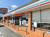【コンビニエンスストア】セブンイレブン大垣小野3丁目店まで700ｍ