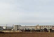 【小学校】前渡小学校まで1400ｍ