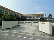 【幼稚園】中之郷保育園まで741ｍ