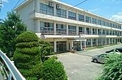 【小学校】塩津小学校まで1500ｍ