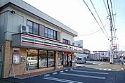 【コンビニエンスストア】セブンイレブン大仁田京店まで900ｍ