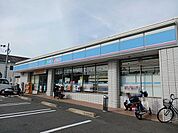 【コンビニエンスストア】ローソン様まで550ｍ