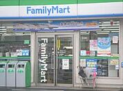 【コンビニエンスストア】ファミリーマート野田中野台店まで812ｍ