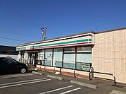 【コンビニエンスストア】セブンイレブン　前飛保町店まで92ｍ