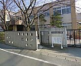 【小学校】京都市立桂東小学校まで212ｍ