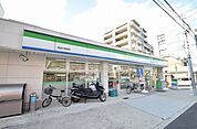 【コンビニエンスストア】ファミリーマートまで220ｍ