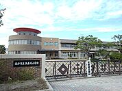 【小学校】津屋崎小学校まで3200ｍ