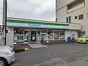 【コンビニエンスストア】ファミリーマート　藤枝一丁目店まで510ｍ