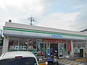 【コンビニエンスストア】ファミリーマート太秦西蜂岡町店まで278ｍ