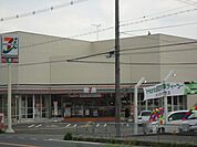 【コンビニエンスストア】セブンイレブン亀岡西つつじケ丘店まで570ｍ