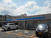 【コンビニエンスストア】ローソン西院春日通店まで498ｍ