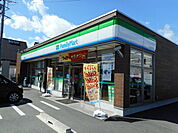 【コンビニエンスストア】ファミリーマート 岡崎牧御堂店まで850ｍ
