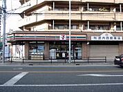 【コンビニエンスストア】セブンイレブン戸田笹目6丁目店まで675ｍ