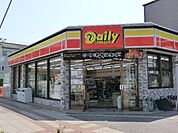 【コンビニエンスストア】デイリーヤマザキ春日井駅南店まで800ｍ