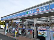 【コンビニエンスストア】ローソン下豊岡町店まで300ｍ