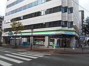 【コンビニエンスストア】ファミリーマート博多古門戸町店まで247ｍ
