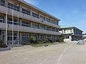 【小学校】玉井小学校まで1100ｍ