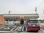 【コンビニエンスストア】セブンイレブン　尾崎町店まで230ｍ