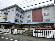 【小学校】川原小学校まで480ｍ