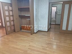 マンションコア 101 1階2SLDKのリビング/ダイニング