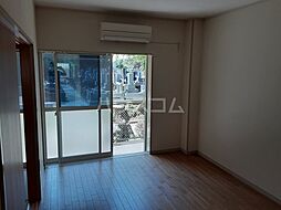 アーバンハイツ米ノ井 102 1階2DKのリビング/ダイニング