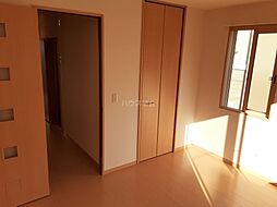 クレール四季彩の丘　参番館 1階1Kのリビング/ダイニング