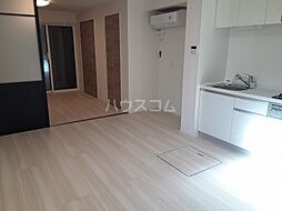 ルリアン西新井本町 101 1階1LDKのリビング/ダイニング