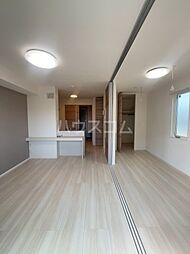 ディーグラシューズ 301 3階1LDKのリビング/ダイニング