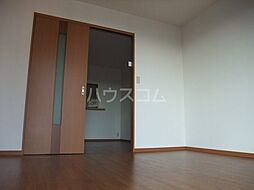 JR御殿場線 上大井駅 徒歩5分の賃貸アパート 2階2LDKのリビング/ダイニング