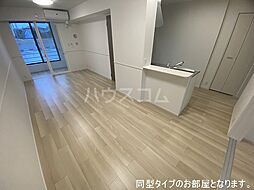 アレーズII 106 1階1LDKのリビング/ダイニング