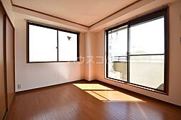 ハウゼ・イケダ 3階1DKのリビング/ダイニング