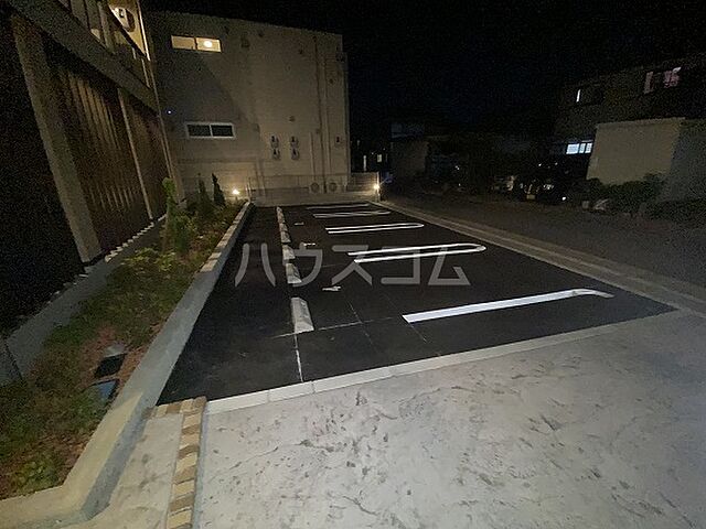 6 / 15