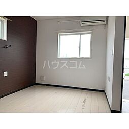 Ｅｍｅｒａｌｄ　ｓｑｕａｒｅ A